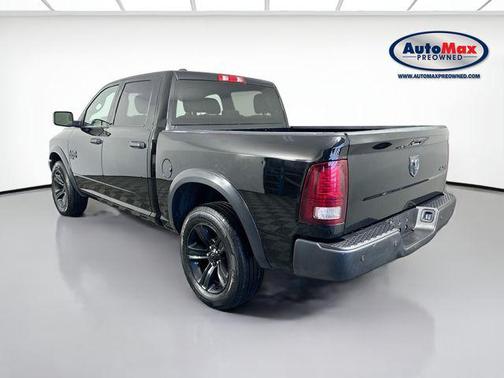 2024 RAM 1500 Classic Warlock Crew Cab 4x4 5'7' Box