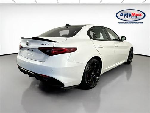 2021 Alfa Romeo Giulia Ti