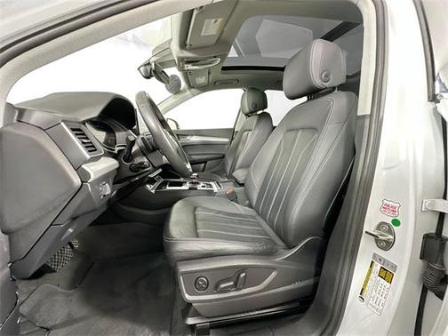 2023 Audi Q5 45 S line Premium Plus