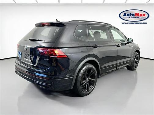 2023 Volkswagen Tiguan 2.0T SE R-Line Black 4MOTION
