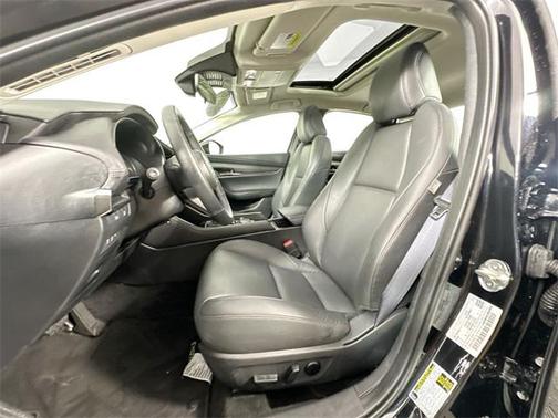 2025 Mazda Mazda3 FWD w/Preferred Package