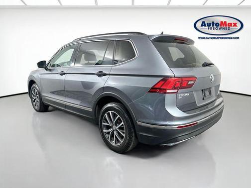 Platinum Gray Metallic 2020 Volkswagen Tiguan 2.0T SE 4MOTION
