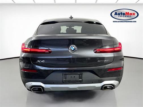 2024 BMW X4 xDrive30i