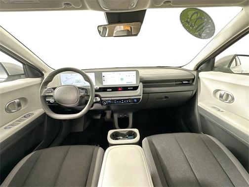 2022 Hyundai IONIQ 5 SE