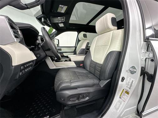 2023 Toyota Tundra Hybrid Capstone