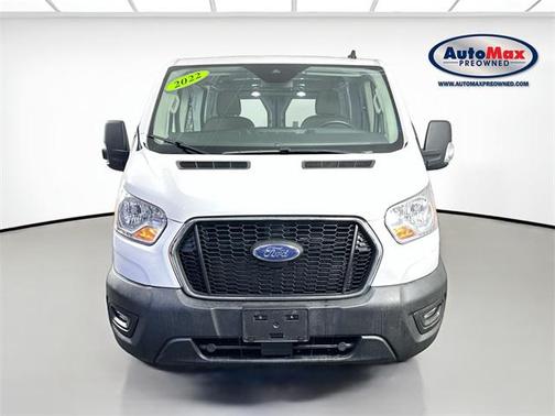 2022 Ford Transit-250 Base