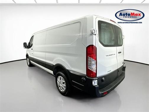 2022 Ford Transit-250 Base