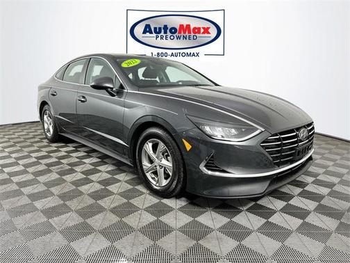 2022 Hyundai SONATA SE