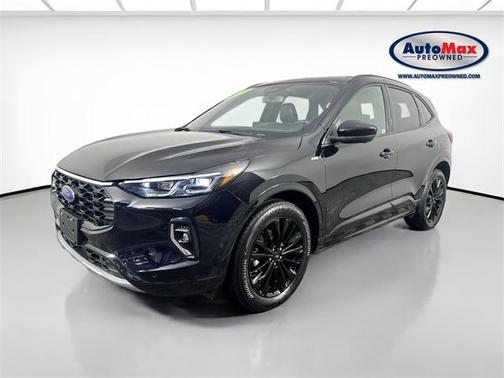 2023 Ford Escape ST-Line Elite
