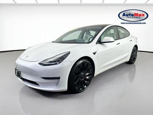 Pearl White Multi-Coat 2021 Tesla Model 3 Performance