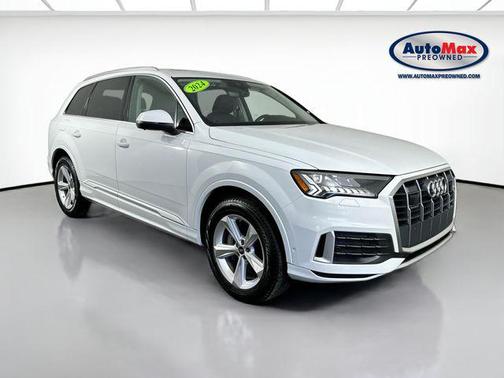 2024 Audi Q7 45 Premium Plus