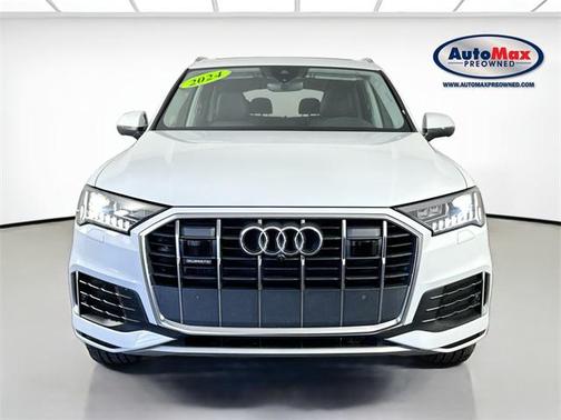 2024 Audi Q7 45 Premium Plus