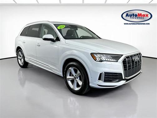 2024 Audi Q7 45 Premium Plus