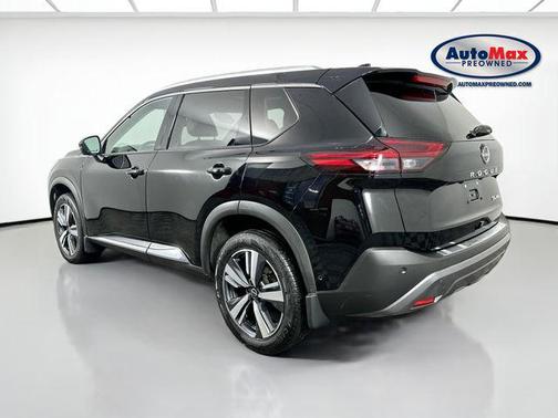 Super Black 2023 Nissan Rogue SL