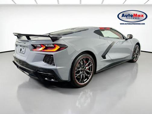 Sea Wolf Gray Tricoat 2025 Chevrolet Corvette Stingray w/3LT