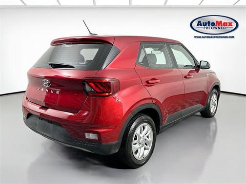 2024 Hyundai VENUE SE