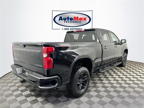 2022 Chevrolet Silverado 1500 Custom Trail Boss