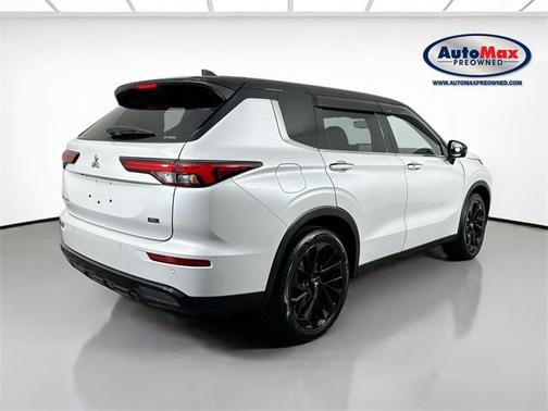 2023 Mitsubishi Outlander SEL Black Edition S-AWC