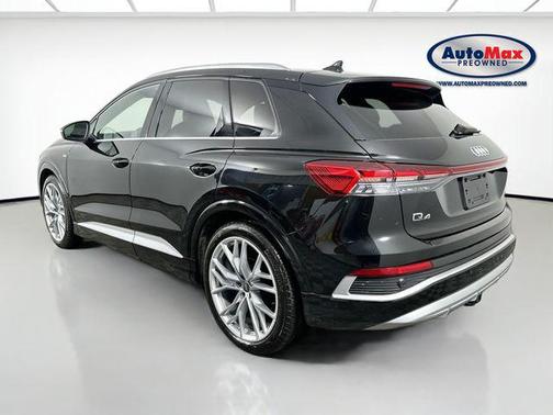 2025 Audi Q4 e-tron Premium Plus 55 quattro