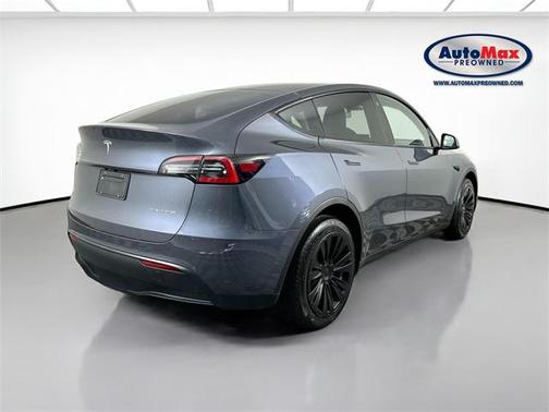 2023 Tesla Model Y Long Range Dual Motor All-Wheel Drive