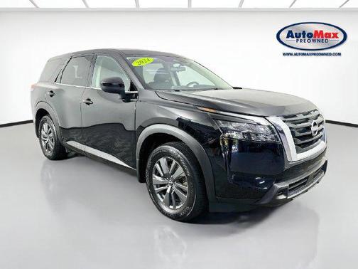 Super Black 2024 Nissan Pathfinder S 4WD