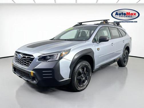 Ice Silver Metallic 2023 Subaru Outback Wilderness