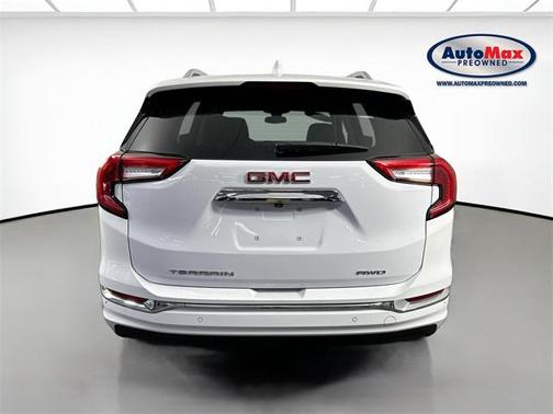 2022 GMC Terrain Denali