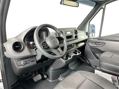2022 Mercedes-Benz Sprinter 2500 High Roof