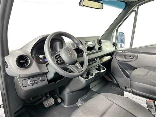 2022 Mercedes-Benz Sprinter 2500 High Roof