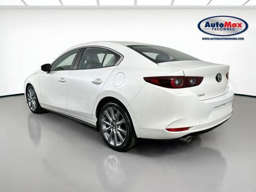 Snowflake White Pearl Mica 2023 Mazda Mazda3 2.5 S Select