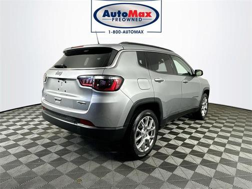 2022 Jeep Compass Latitude Lux
