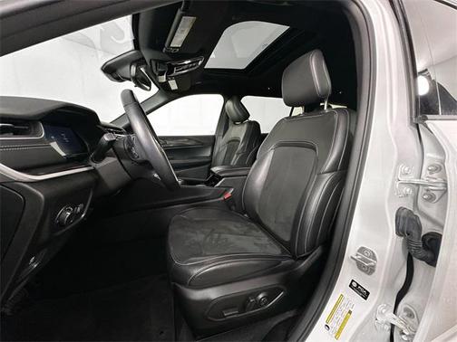 2022 Jeep Grand Cherokee L Altitude