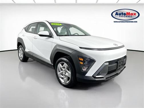 2024 Hyundai KONA SE