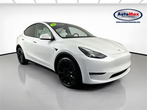 2022 Tesla Model Y Long Range Dual Motor All-Wheel Drive