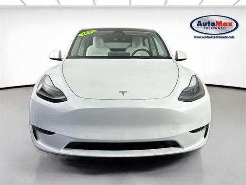 2022 Tesla Model Y Long Range Dual Motor All-Wheel Drive