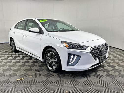 2022 Hyundai IONIQ Plug-In Hybrid Limited