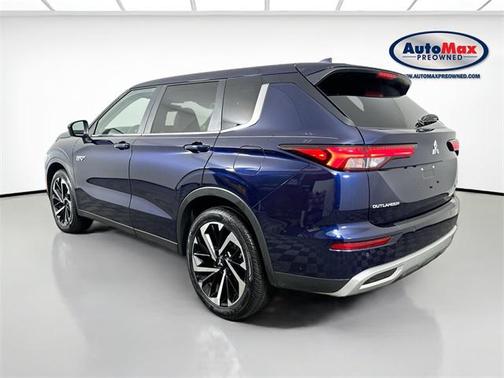 2023 Mitsubishi Outlander PHEV SE S-AWC