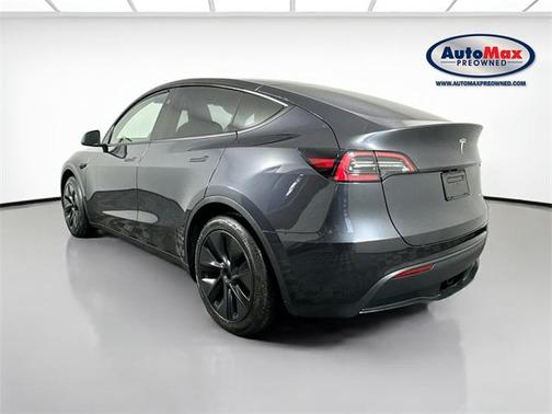 2024 Tesla Model Y Long Range Dual Motor All-Wheel Drive