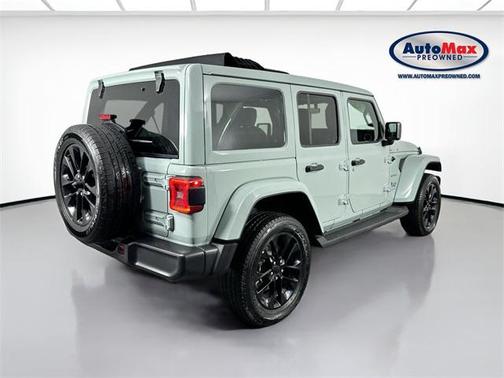 2023 Jeep Wrangler 4xe Sahara