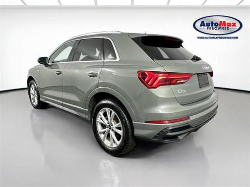 2023 Audi Q3 S line Premium