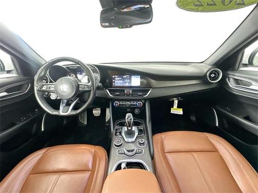 2022 Alfa Romeo Giulia Ti