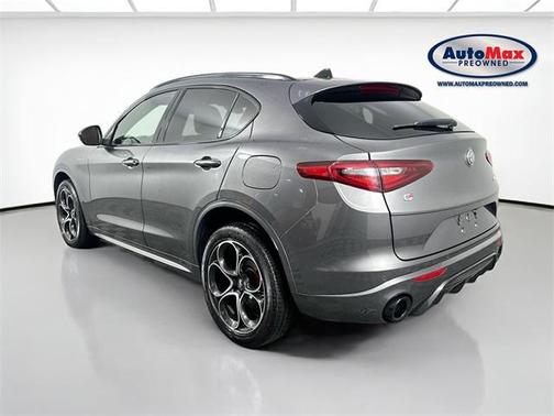 2023 Alfa Romeo Stelvio Veloce AWD