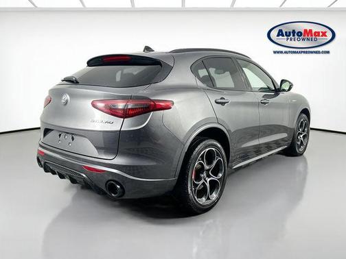 2023 Alfa Romeo Stelvio Veloce AWD