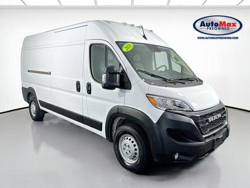 Bright White Clearcoat 2026 RAM ProMaster 2500 Tradesman