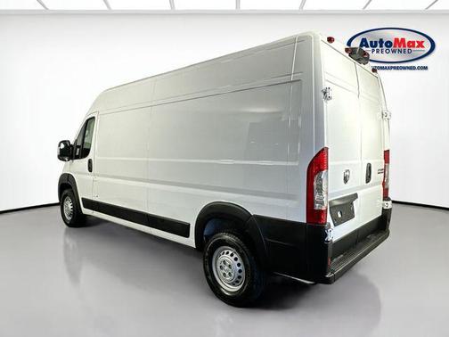 Bright White Clearcoat 2026 RAM ProMaster 2500 Tradesman