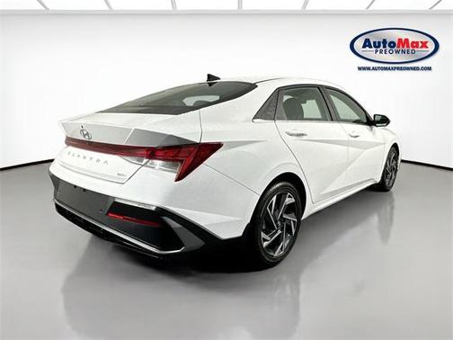 2024 Hyundai ELANTRA HEV Limited