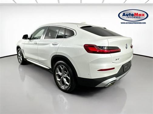 2024 BMW X4 xDrive30i