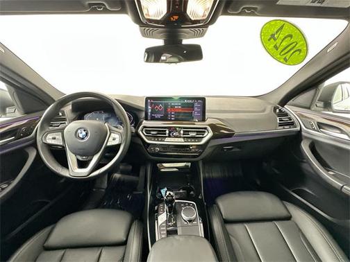 2024 BMW X4 xDrive30i