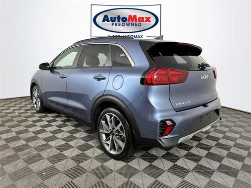 2022 Kia Niro Touring SE