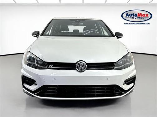 2018 Volkswagen Golf R 2.0T DSG